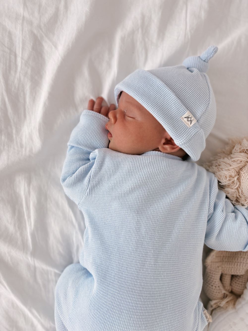 My First Outfit - Baby Blue - Onesie & Beanie Set