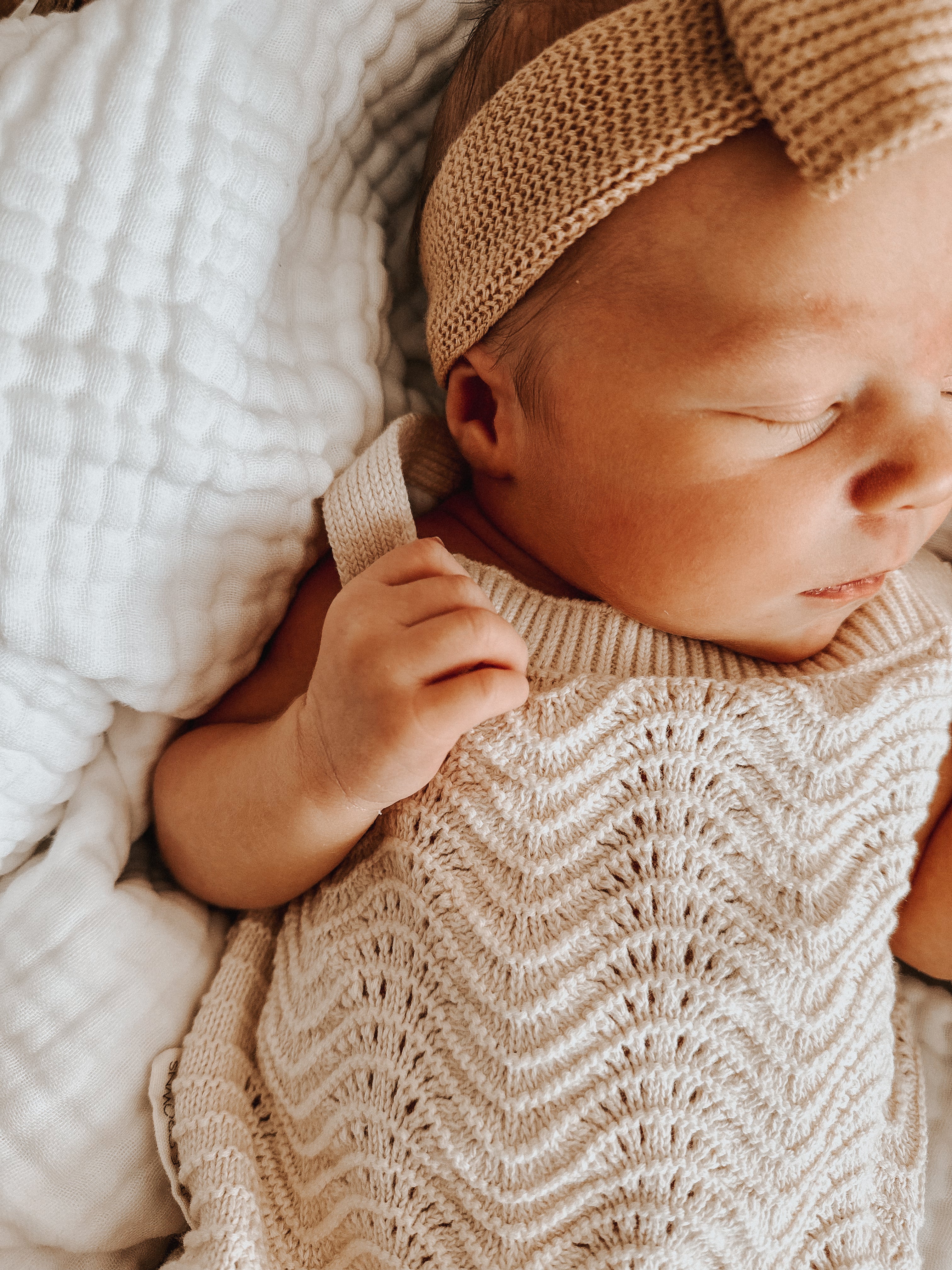 Textured Knit Topknot Coco
