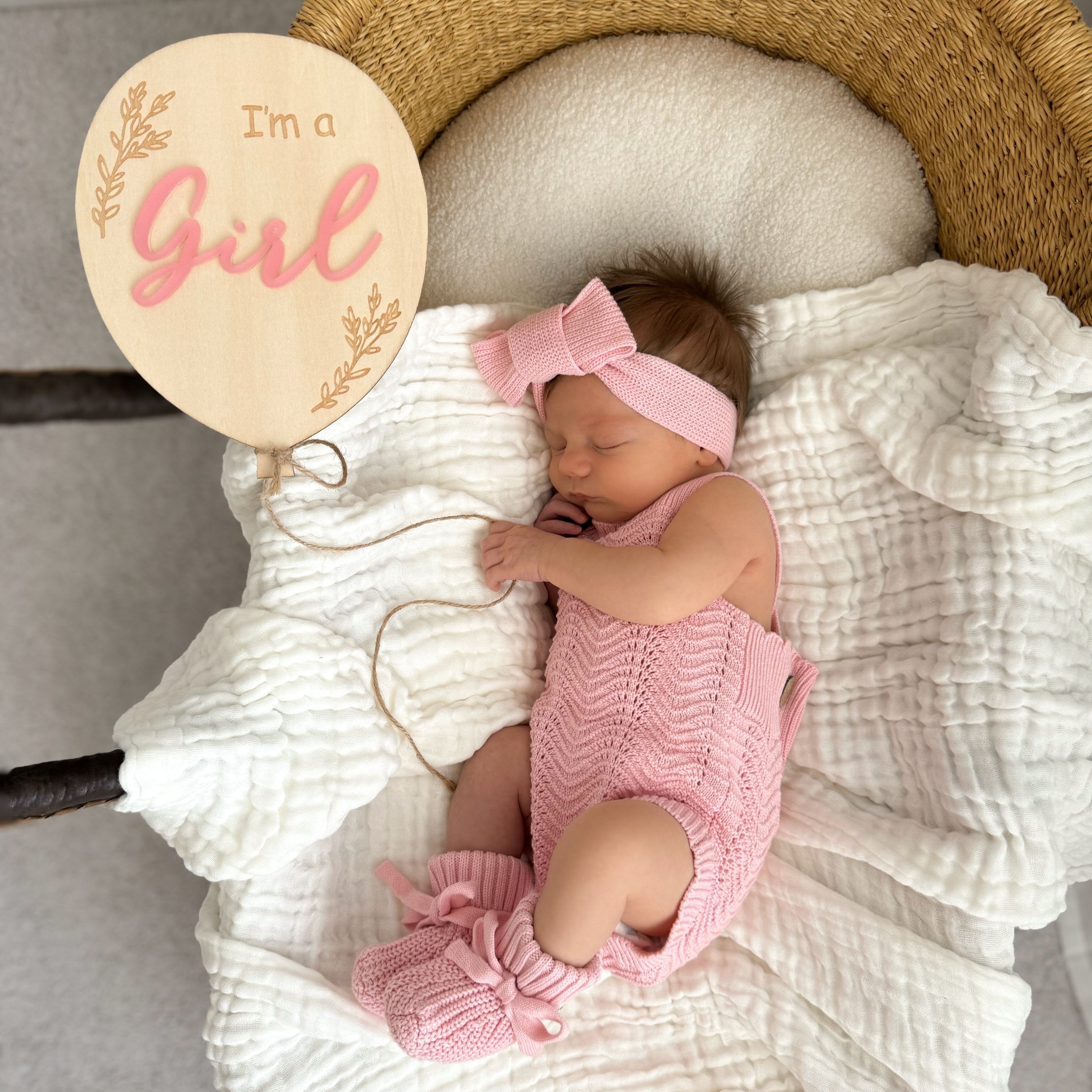 Textured Knit Booties - Pink