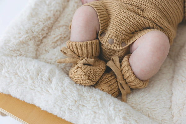 Textured Knit Booties - Coco - 3 Little Crowns