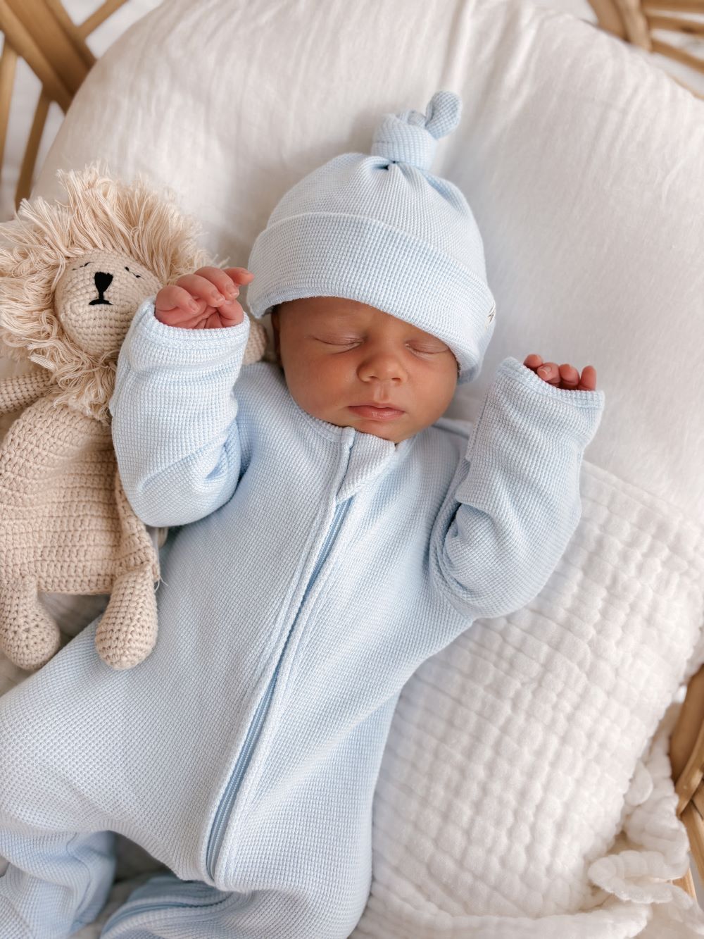 BOY'S NEW BORN BABY ONESIE