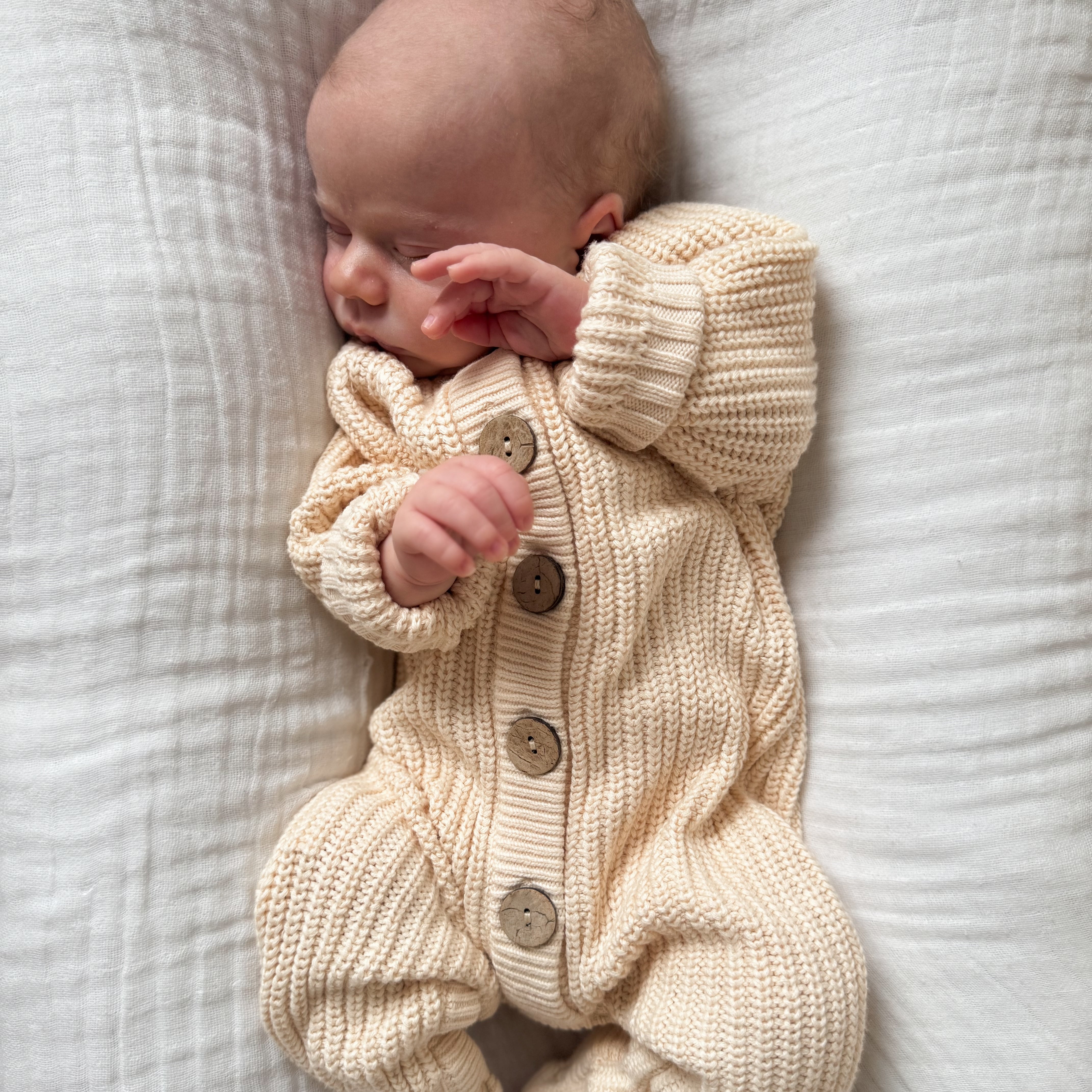 Knitted Romper - Oat - 3 Little Crowns