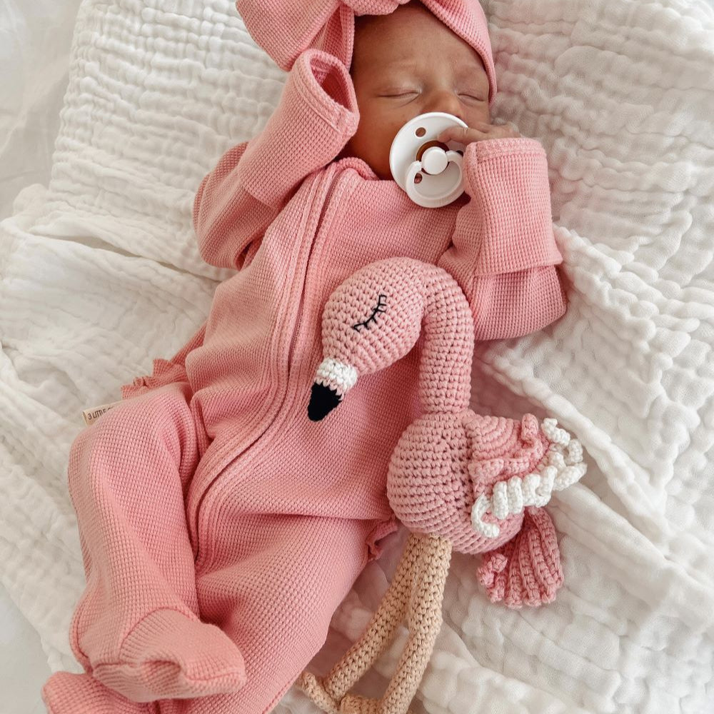 Cuddle Me Comforter - Flamingo